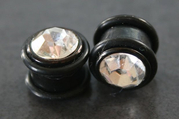 Black Cubic Zirconia Plug