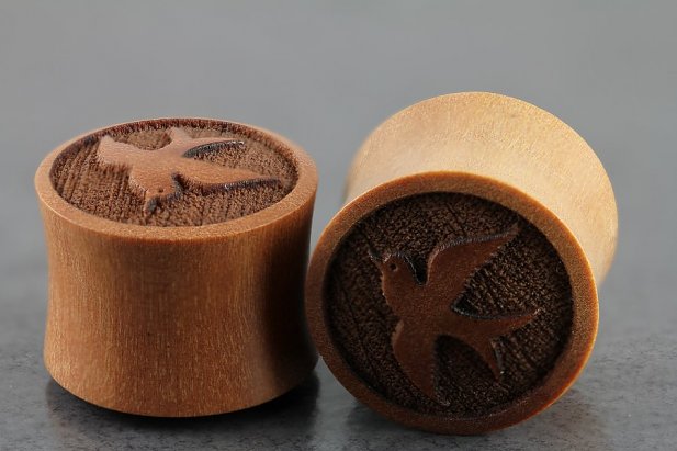 Sparrow Carved Sawo Wood Double Flared Plugs